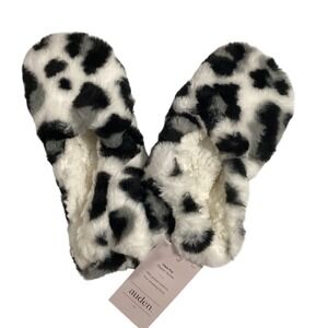 Auden Faux Fur Slipper Socks Black White Cow Print Gripper Bottoms‎ S/M 5-7